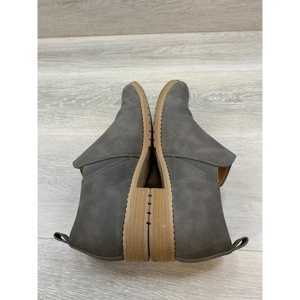 EuroSoft by Sofft Women's Grey Slip On Ankle Booties Low Block Heel 8.5 Shoes